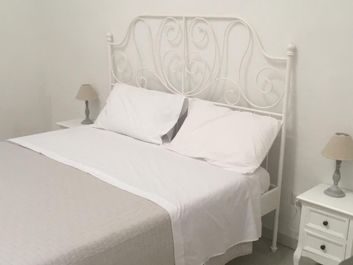 Bed & Breakfast Piazza Matteotti Stornara Buitenkant foto