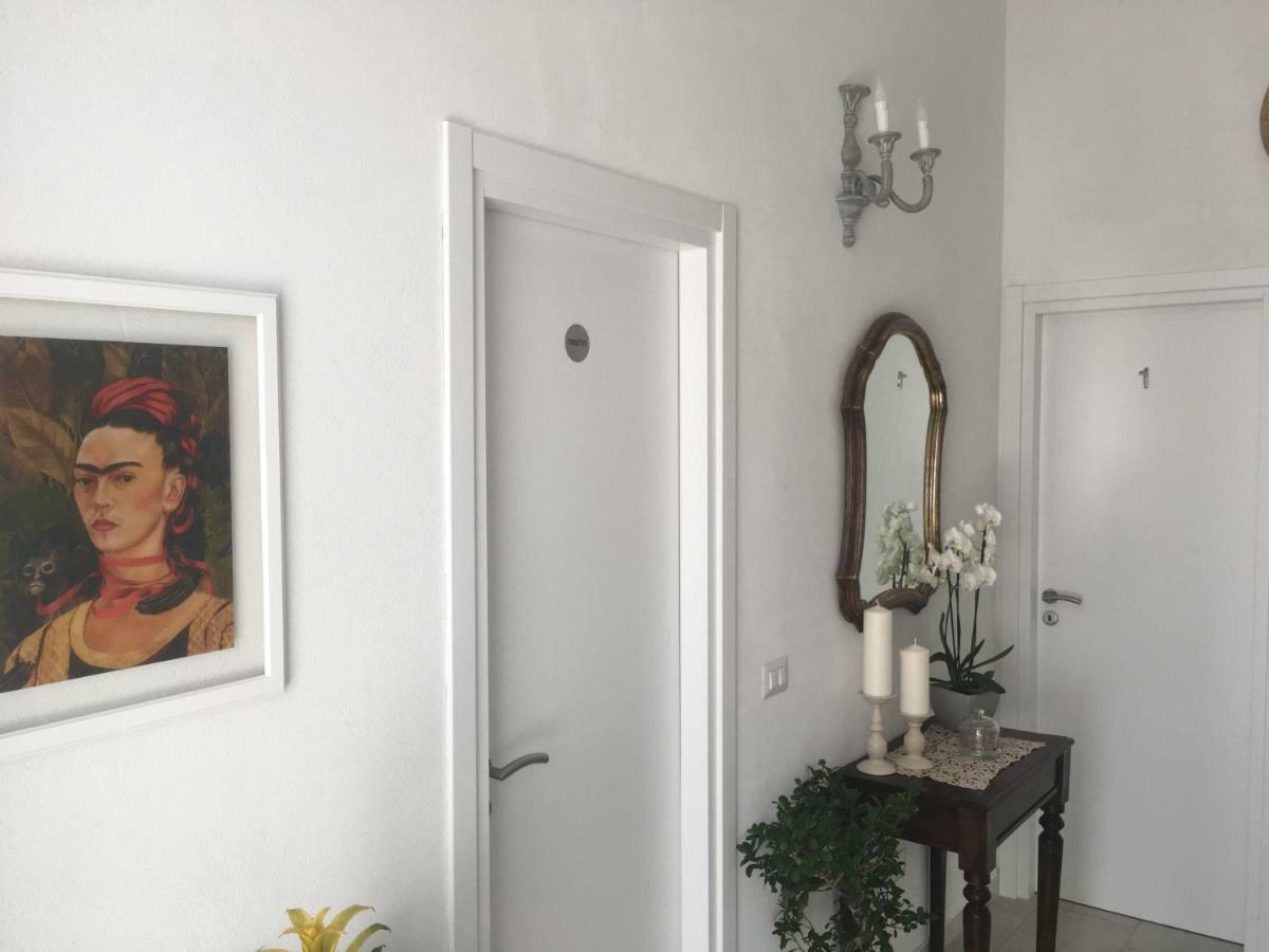 Bed & Breakfast Piazza Matteotti Stornara Buitenkant foto